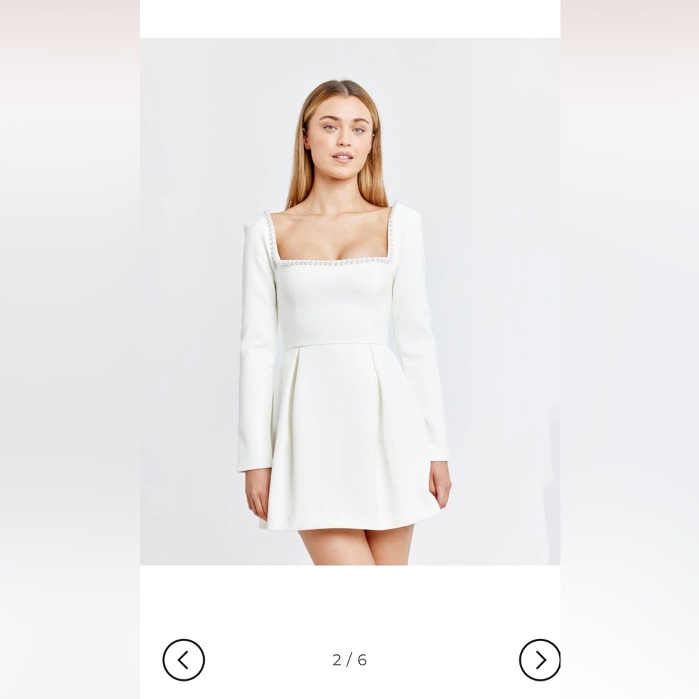 Odd Muse White Pearl Dress (M)